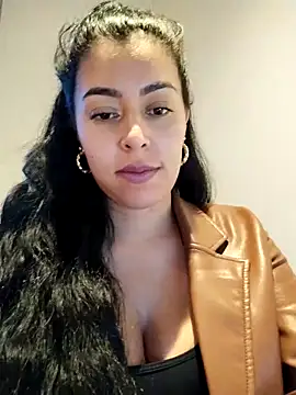 Luianna 라이브 XXX 채팅