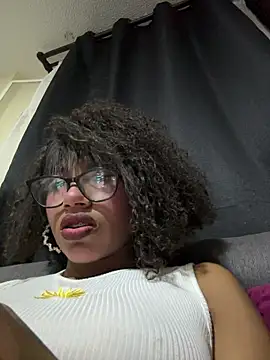 Chat +18 de Morena_fire ao vivo