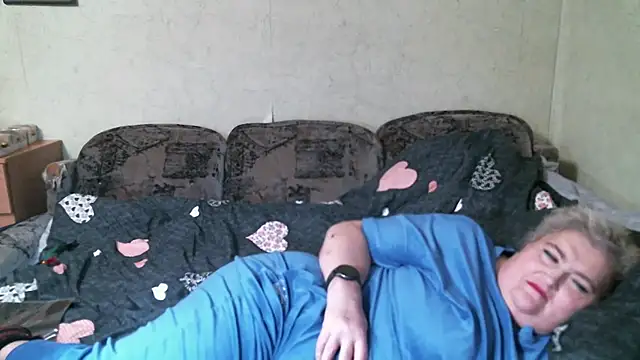 Lana555: онлайн-секс-чат