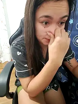 Webkamerová show pretty_yesha