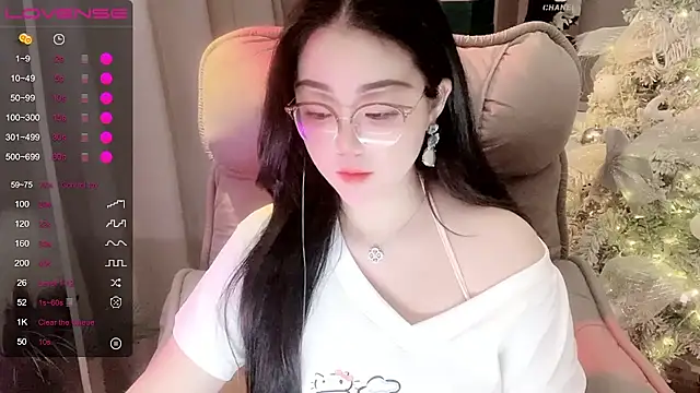 Monica-666888-'s Webcam Show