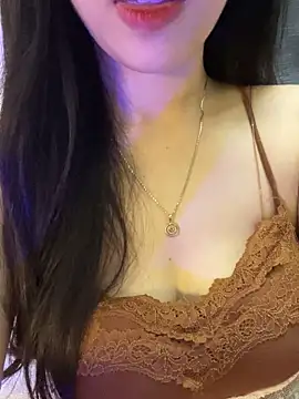 Liinn_miuu Show Webcam