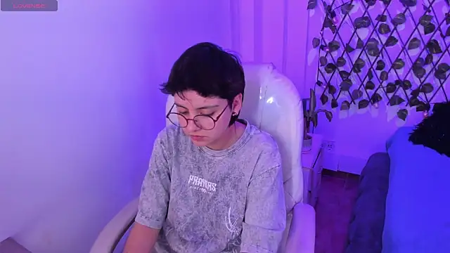 Chat +18 de Nathaly_ds ao vivo