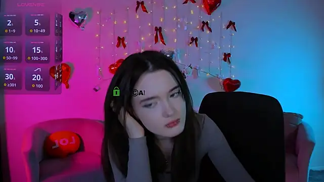 liana_kisses Adlı Modelin Canlı XXX Sohbeti