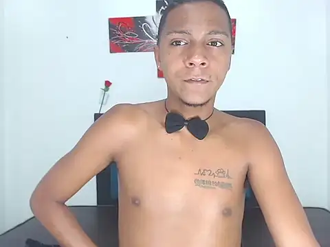 Czat XXX na żywo – hotboyluxe