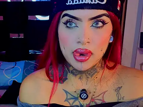 LauriInk1 Chat XXX in diretta