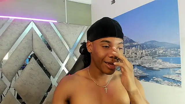 Show modela axel_silva4 na web-kameri