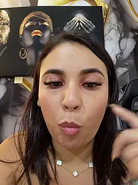 LizzRouse's Live XXX Chat