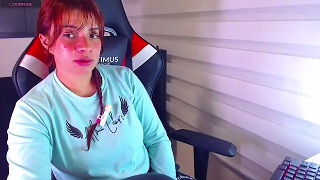 Vannessa__Shy Chat XXX in diretta