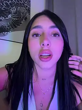 isabella_jade élő XXX-chatje