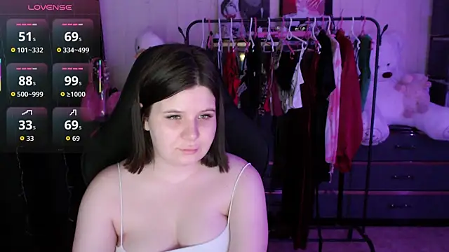 AmyVibess' Live XXX Chat