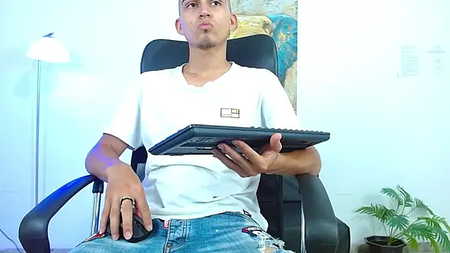 Вебкам-шоу lucass_18