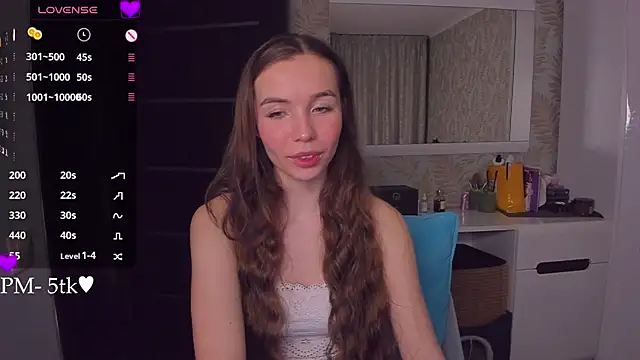 YonaBones' Live XXX Chat