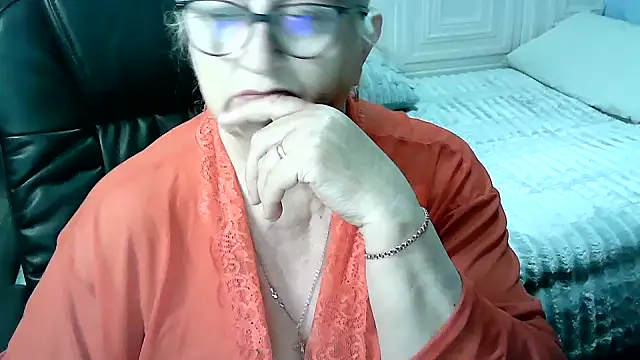 LolkaAlyss' Webcam Show