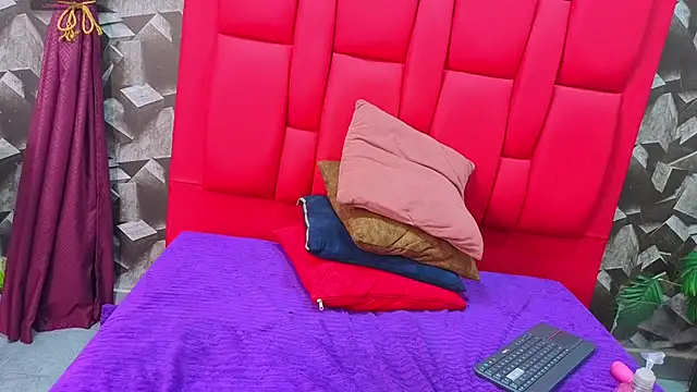 Chat +18 de emmaalennox ao vivo