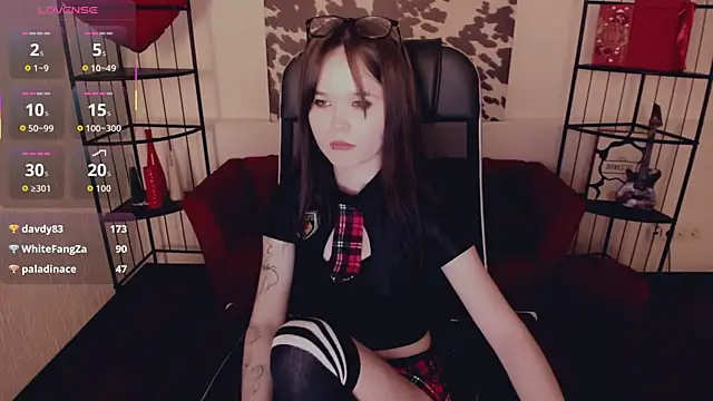 Chatroom XXX en direct de Elainebeness