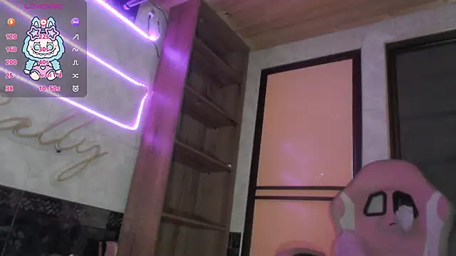 Sally23_ Live XXX-Chat