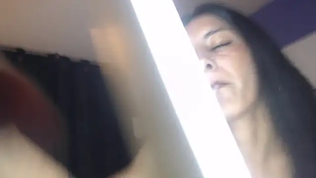 Chat XXX en directo de skinny_Yizz