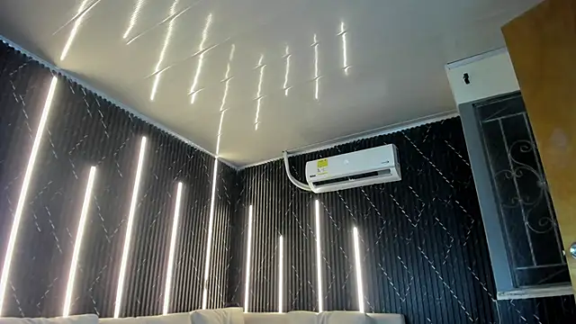 แชท XXX สดของ VioletRose_as