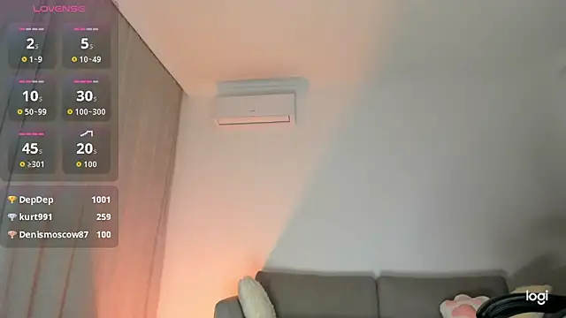 NeyanyamのライブXXXチャット