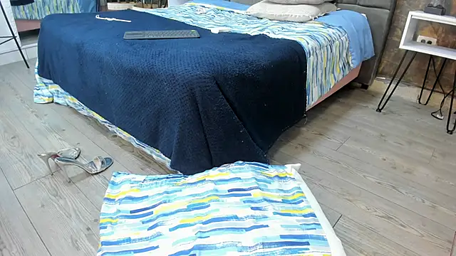 isa_lancaster: онлайн-секс-чат