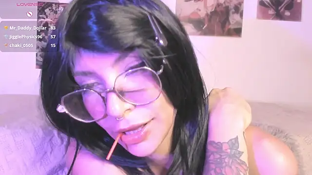 عرض كام Luna-Chann