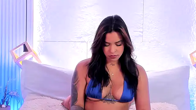 Chat XXX en directo de sarah_salis_