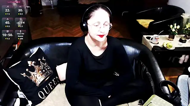 Chat XXX en directo de Imperatriza