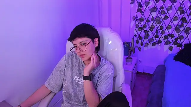 Nathaly_ds: онлайн-секс-чат