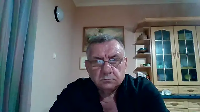 Pertunjukan Kamera Web machomale3