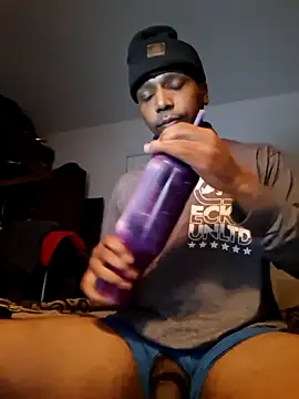 bigboytoy912: вебкам-шоу