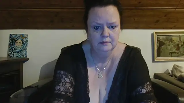 Chatroom XXX en direct de TiffanyMature