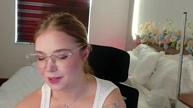 Lilith_Bonheur Obrolan Langsung XXX