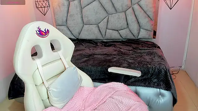 Addyy_02's Live XXX Chat