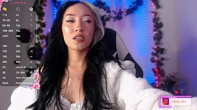 viicky_r's Live XXX Chat