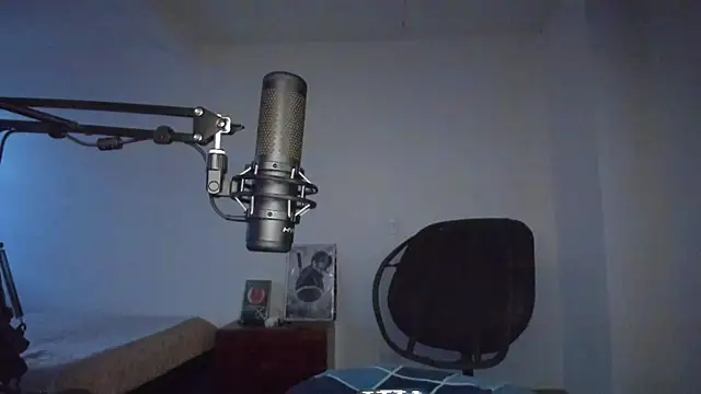 Živý XXX chat Headhunterdz