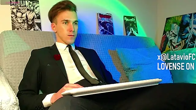 Midnighter_ – Live XXX-chat