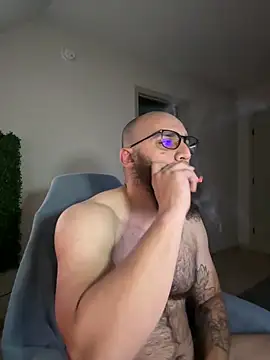 MastaWolfy Adlı Modelin Canlı XXX Sohbeti