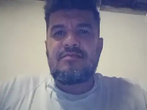 tarra122 – Live XXX-chat