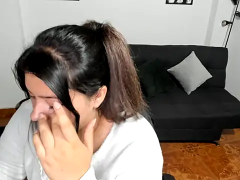 LinaBrowm Chat XXX in diretta