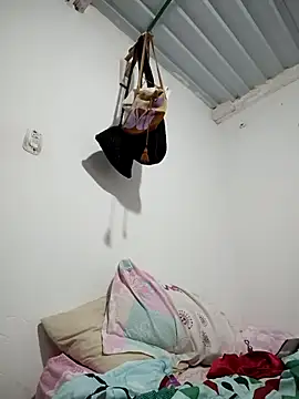 Bigassmommy_x Adlı Modelin Canlı XXX Sohbeti