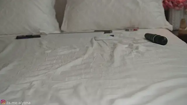 Alyonaqueen_'s Live XXX Chat