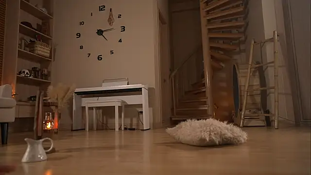 Chatroom XXX en direct de LIttle_Rina_