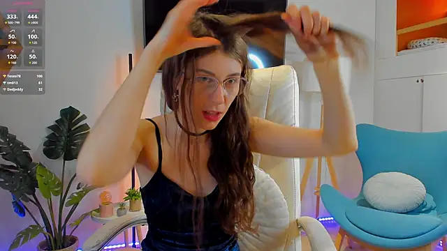 Hailey_Green Chat XXX live