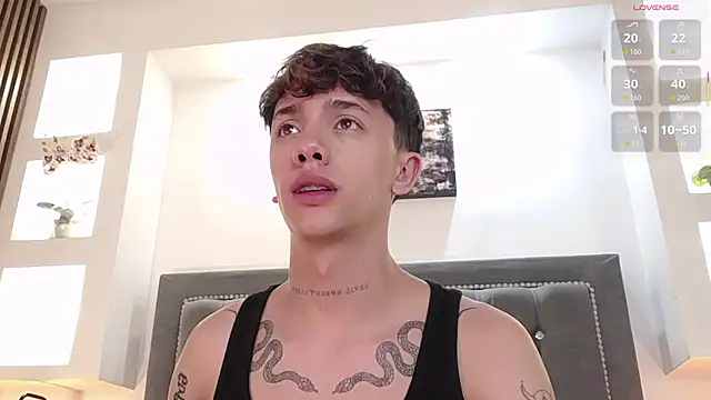 Czat XXX na żywo – Tomy_Rox