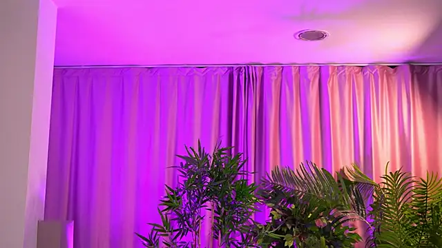 LalaRoze Obrolan Langsung XXX