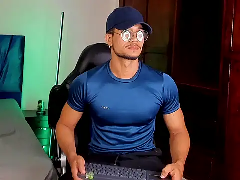 Czat XXX na żywo – Nolan_joness