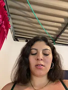 MiiaGreys: онлайн-секс-чат