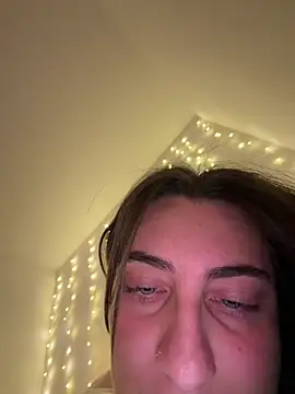 Živý XXX chat CuteJuliaa