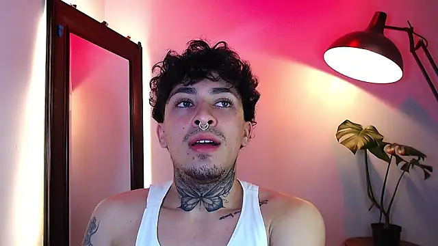 Czat XXX na żywo – stevennavarro